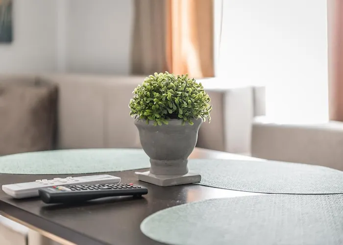 アパート Pazari I Ri - Self Check-in - Fast Wifi - Late Check-out ティラナ