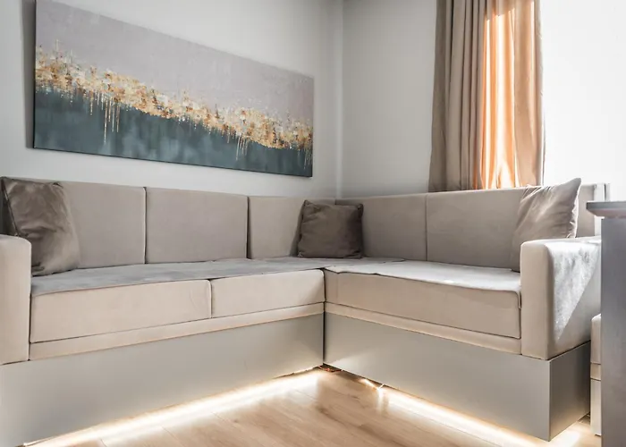 Pazari I Ri - Self Check-in - Fast Wifi - Late Check-out ティラナ