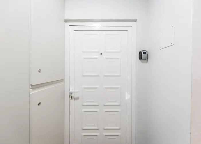 شقة Pazari I Ri - Self Check-in - Fast Wifi - Late Check-out تيرانا